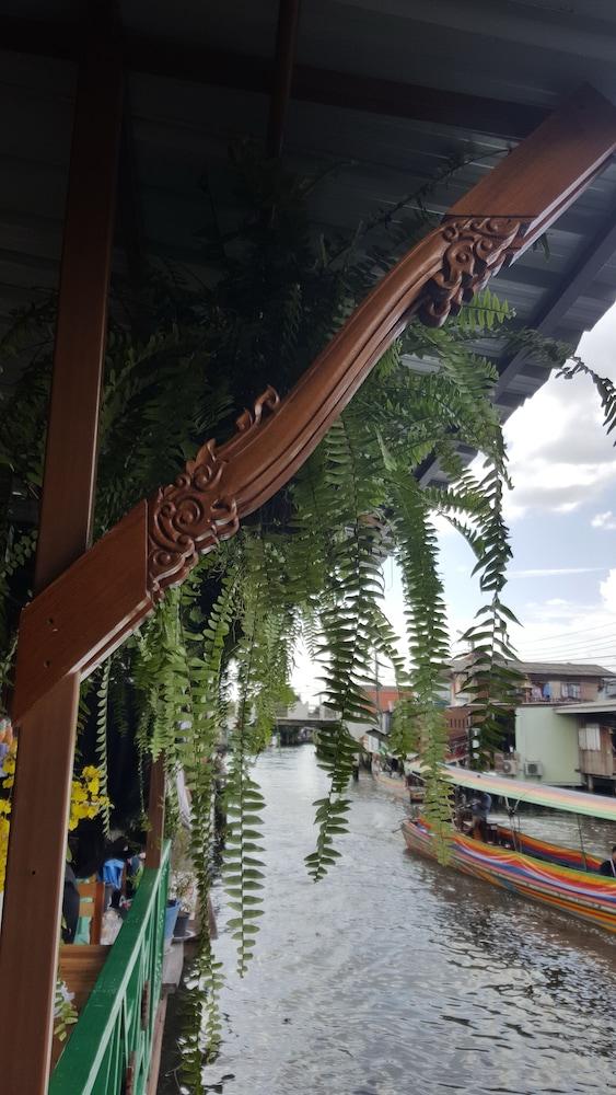 Bangluang House Hotel Bangkok Luaran gambar