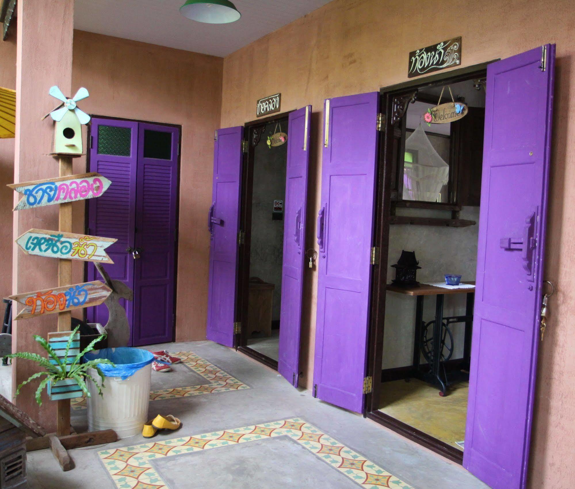 Bangluang House Hotel Bangkok Luaran gambar