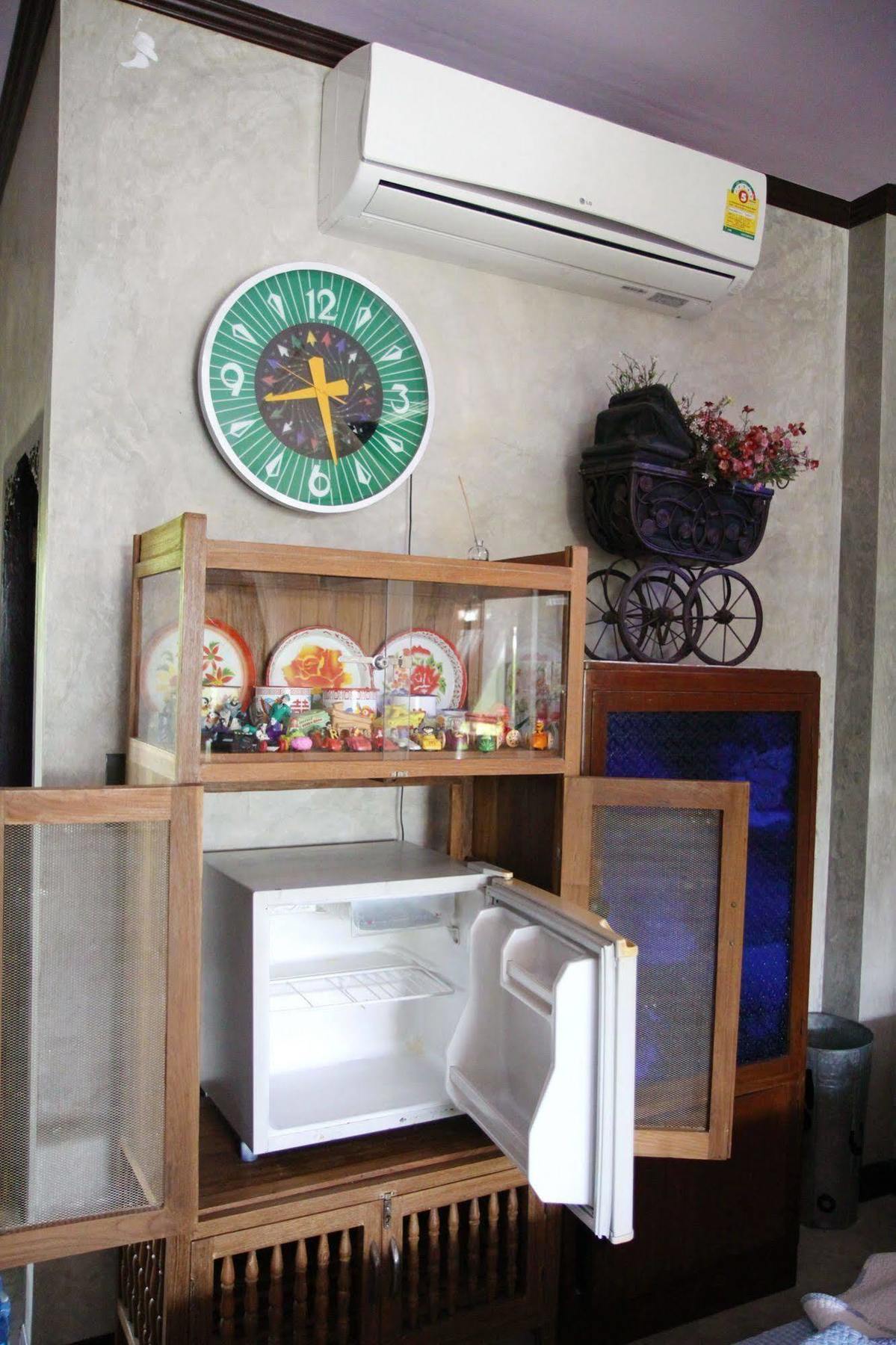 Bangluang House Hotel Bangkok Luaran gambar